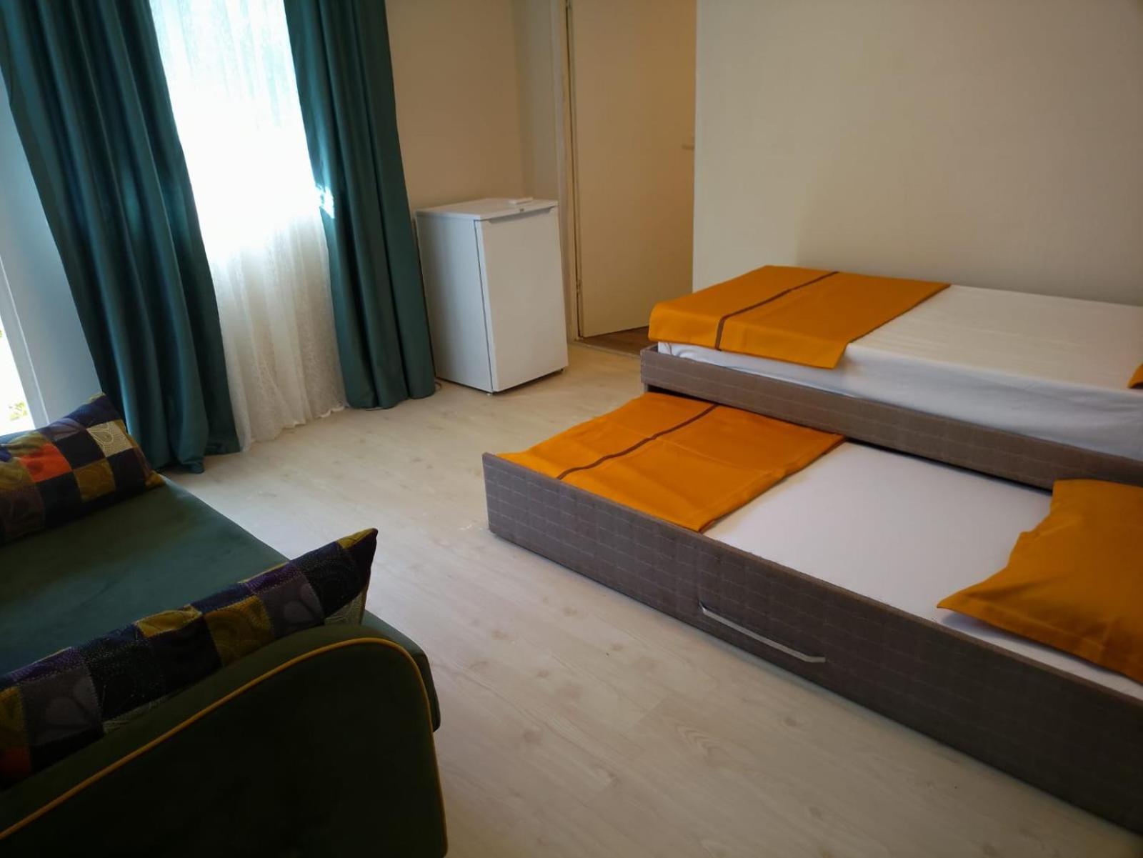 Cicek Evler Tatil Koeyue Otel Armutlu Dış mekan fotoğraf